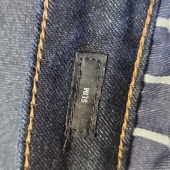 Bonobos Size 32x28 Slim Fit, Dark Wash, Excellent Used Condition, Like New - Picture 8 of 15